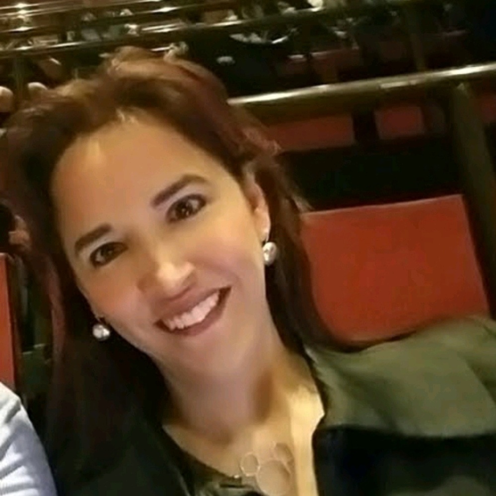 Meet your Posher, Teresa